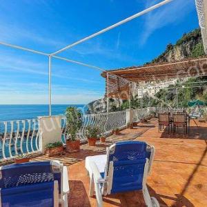 Amalfi Apartment Sleeps 6 Air Con WiFi Amalfi