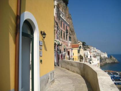B&B Il Porticciolo di Amalfi - image 2