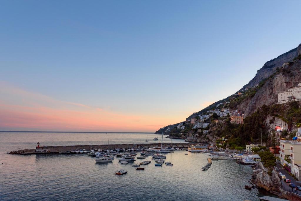 Vista d' Amalfi - image 2