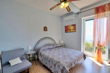 Tovere (San Pietro) Apartment Sleeps 5 Air Con WiFi - image 19