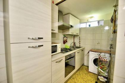 Tovere (San Pietro) Apartment Sleeps 5 Air Con WiFi - image 5