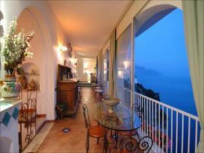 Hotel La Ninfa Amalfi 