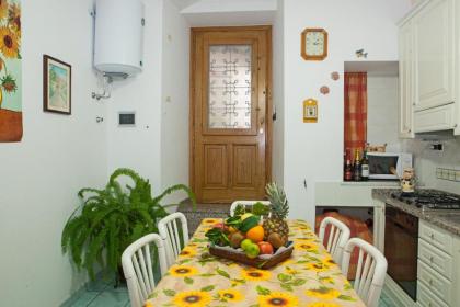 Charming Apartment in Amalfi Centre - image 3
