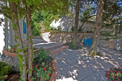 Villa Santa Croce with 4 bedrooms and private pool - image 18