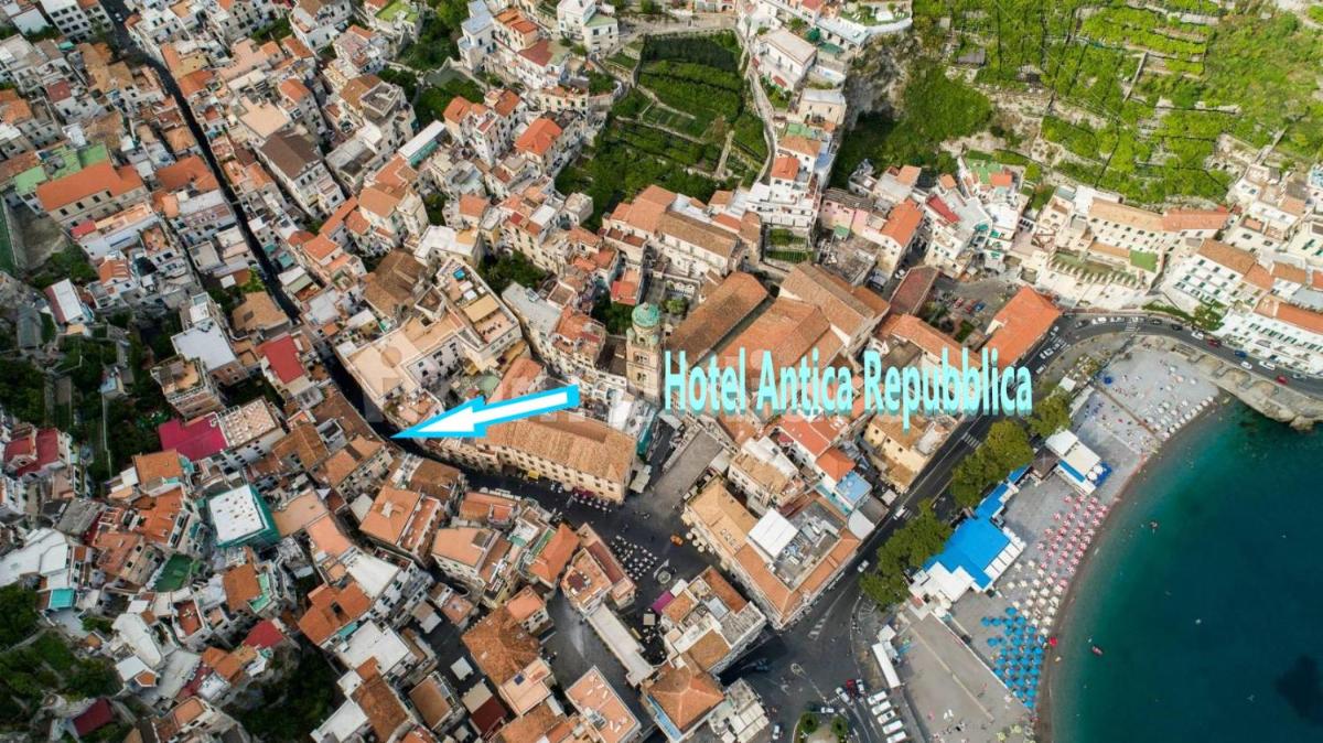 Hotel Antica Repubblica in Amalfi center at 100mt from the sea with parking - main image