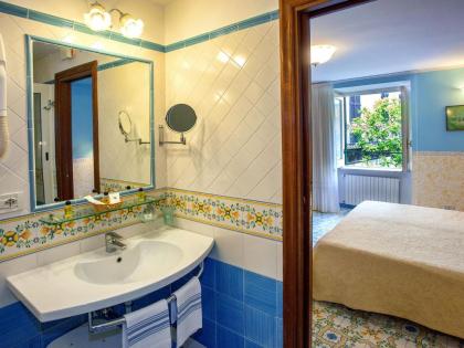 Hotel Amalfi - image 8