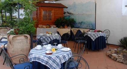 Hotel Antica Repubblica in Amalfi center at 100mt from the sea with parking - image 28