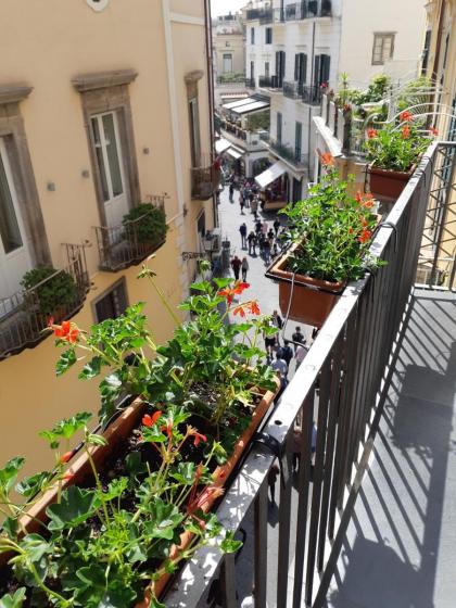 Hotel Antica Repubblica in Amalfi center at 100mt from the sea with parking - image 29