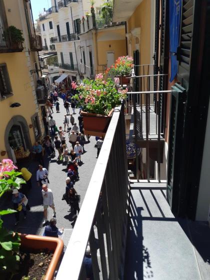 Hotel Antica Repubblica in Amalfi center at 100mt from the sea with parking - image 30